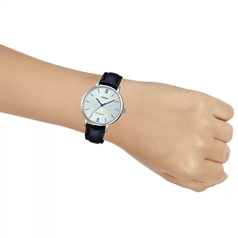 Casio LTP-VT01L-7B1UDF Watch