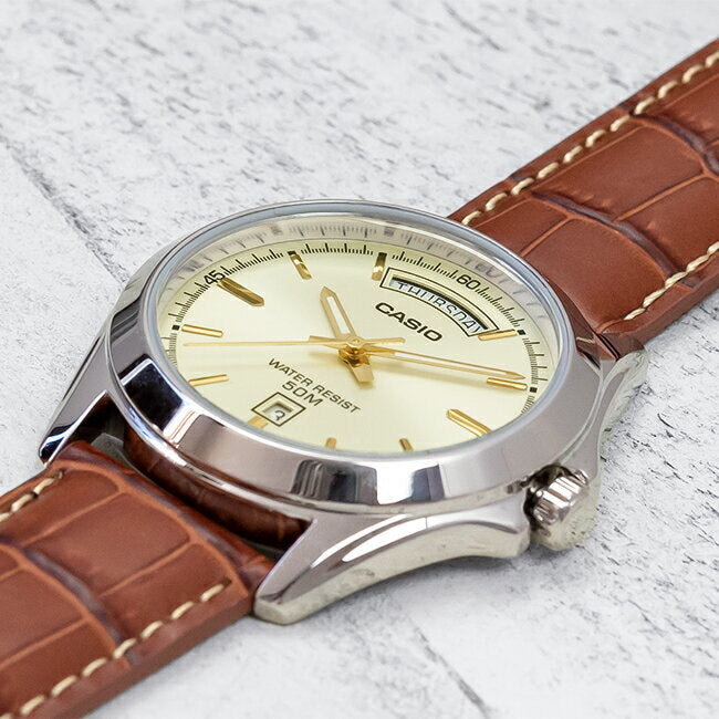 Casio MTP-1370L-9AVDF Watch