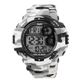 Q&Q M143J004Y Watch