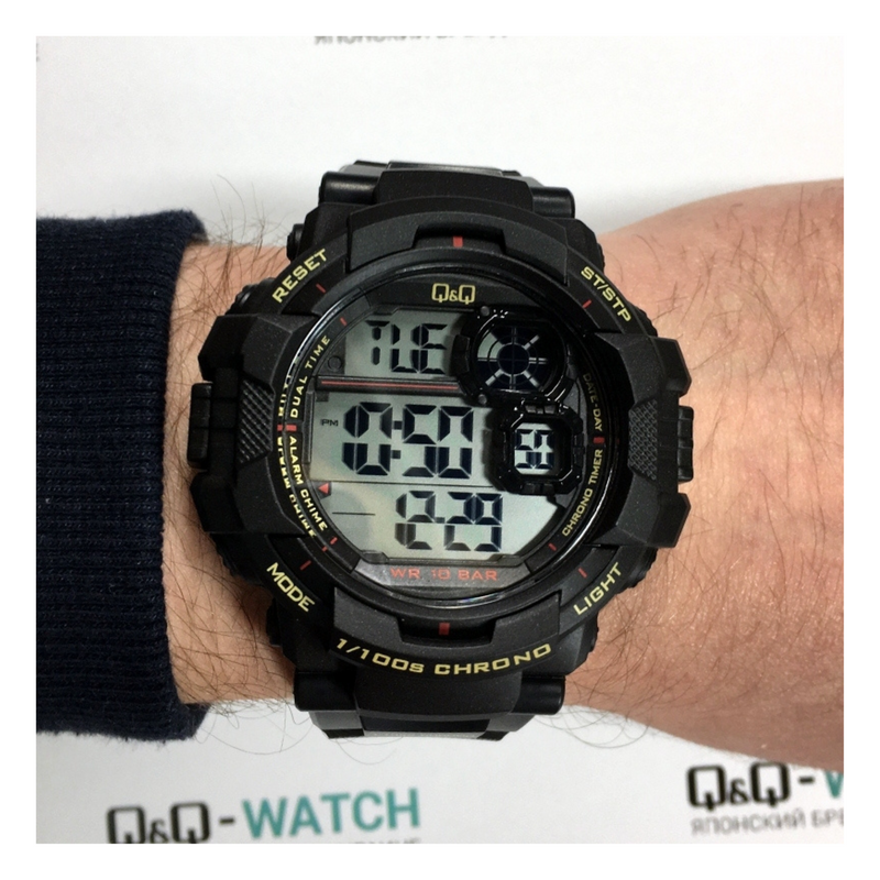 Q&Q M143J009Y Watch