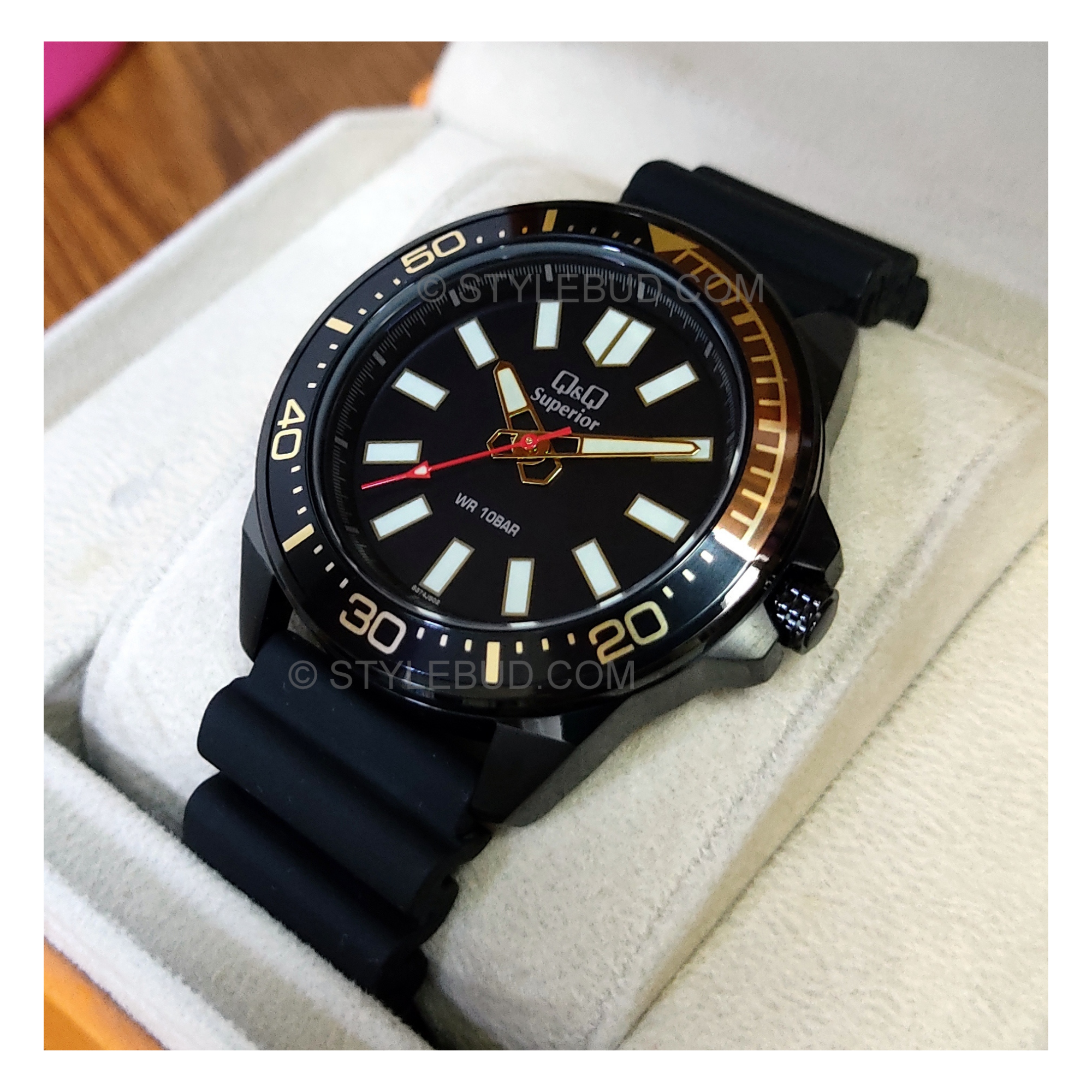 Q&Q S374J502Y Watch